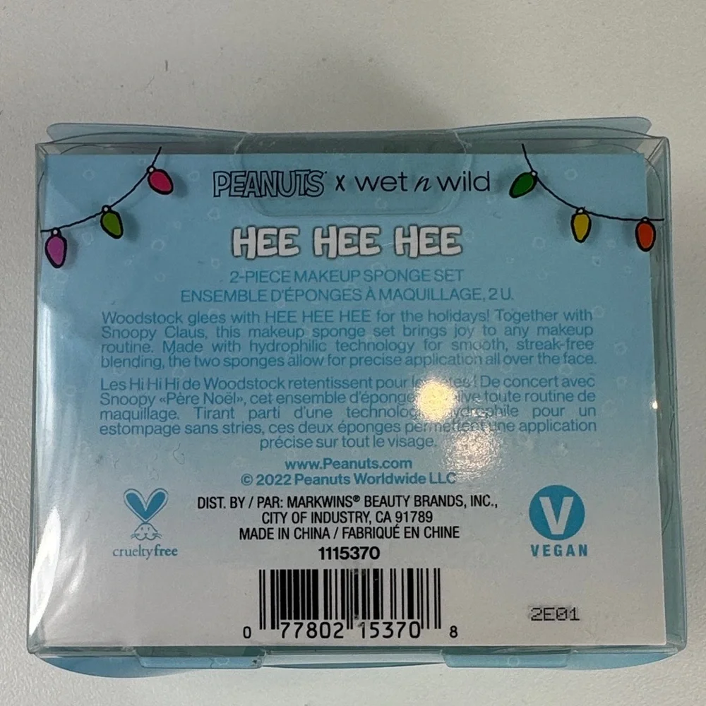 NIB Wet n Wild Peanuts Holiday Sponge Set